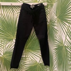 FRAME Le Skinny de Jeanne Raw Stagger Hem